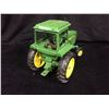 Image 2 : VINTAGE JOHN DEERE DIE CAST TOY TRUCK