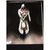 Image 2 : XBOX 360 ASSASSINS CREED NEIGHBOURHOOD STATUE & GAME INCLUDED (LIMITED EDITION) IN BOX