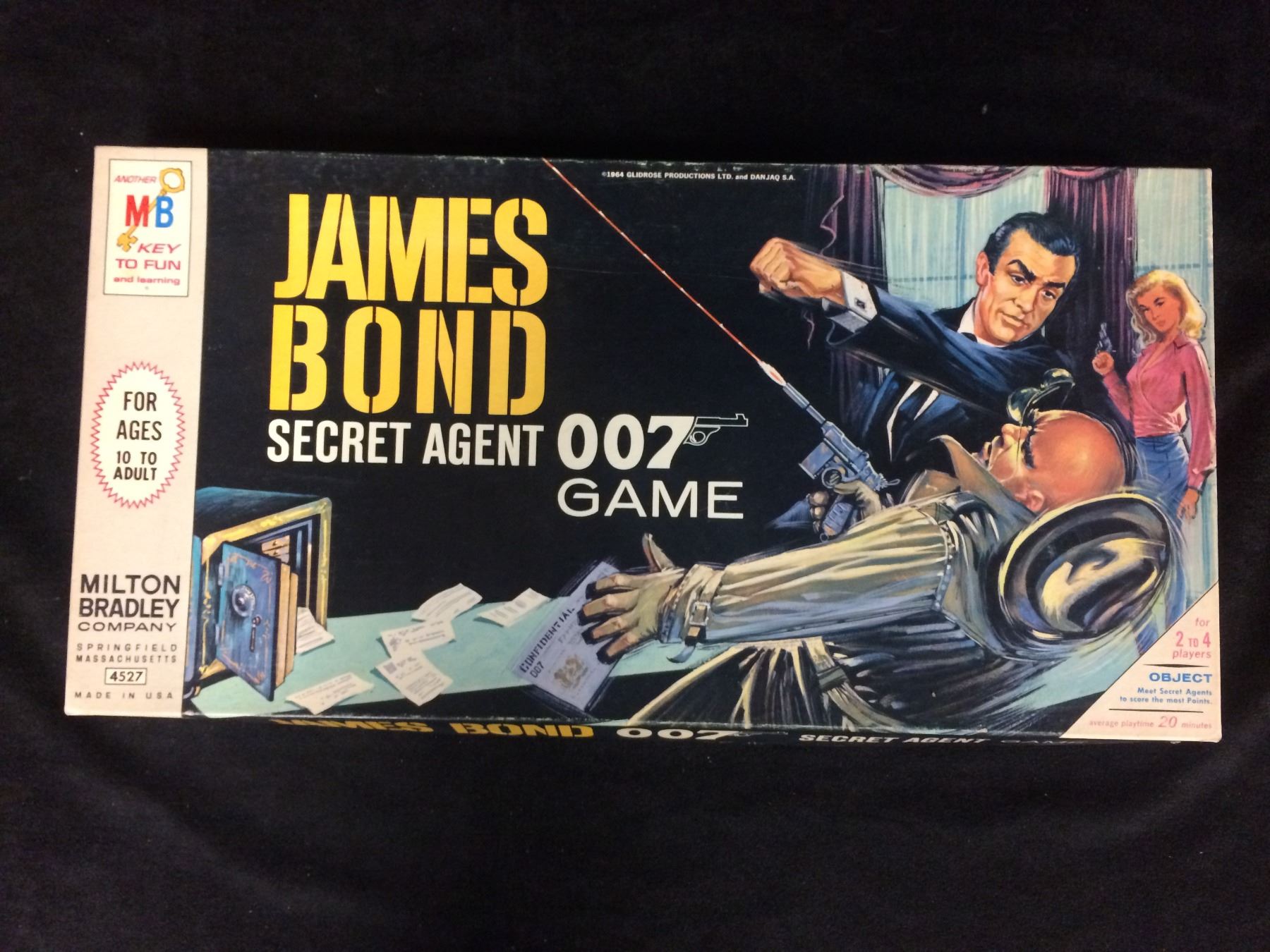 JAMES BOND SECRET AGENT 007 BOARD GAME (MILTON BRADLEY) COMPLETE IN BOX