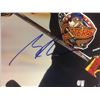 Image 2 : CONNOR McDAVID AUTOGRAPHED 8" X 10" COLOR PHOTO