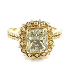 14KT Yellow Gold 3.98ctw Natural Fancy Green Diamond Engagement Anniversary Ring