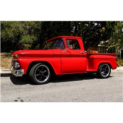 1962 Chevrolet C10 Short Bed Pickup Truck w/ 350ci Engine!