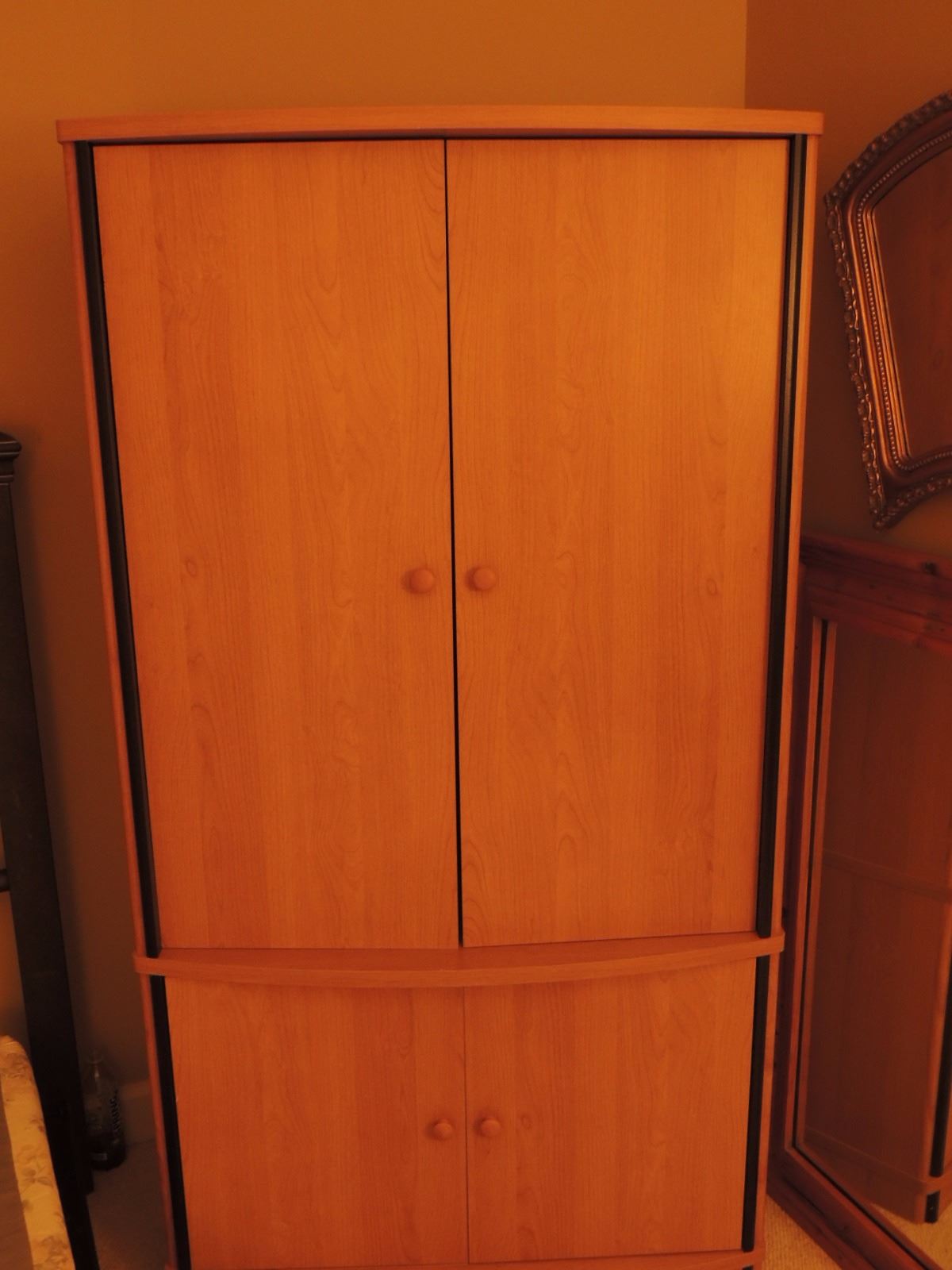 TV/Entertainment Center Armoire 125 to 225