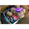 Image 2 : LARGE LOT OF COLLECTOR TINS