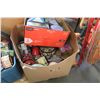 Image 2 : LARGE LOT OF COLLECTOR TINS