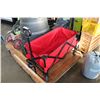 Image 1 : COLLAPSABLE RED WAGON