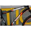 Image 2 : BLACK AND ORANGE OZARK TRAIL BIKE