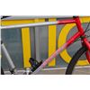 Image 2 : RED AND GREY KUWAHARA BIKE