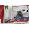 Image 2 : 4 FOOT PRE LIT CHRISTMAS TREE