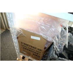 LARGE BOX OF RESTAURANT CONTAINERS