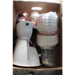 COFFEE MAKER AND FILTERS