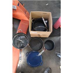 LOT OF THE ROCK COOKWARE