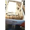 Image 1 : BOX OF PAPER BAGS