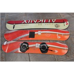 3 SNOWBOARDS