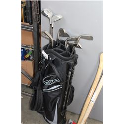 OGIO GOLF BAG WITH CLUBS