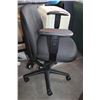 Image 2 : ROLLING GAS LIFT OFFICE CHAIR