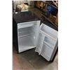 Image 2 : STAINLESS DANBY BAR FRIDGE