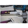 Image 1 : NEW OVERSTOCK MASTERLOCK STAINLESS STEEL 4 INCH DROP 2 INCH RISE 6000 LB HITCH WITH 2 INCH INTERCHAN