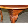 Image 3 : OVAL DINING TABLE WITH LEAF