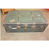 Image 1 : ANTIQUE STEAMER TRUNK