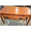 Image 2 : MODERN DESK