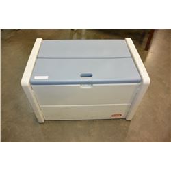 LITTLE TYKES STORAGE TRUNK