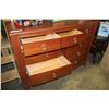 Image 2 : MODERN DRESSER WITH MIRROR