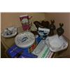 Image 1 : LOT OF COLLECTIBLES AND DELFT POTTERY