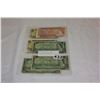 Image 1 : LOT OF DOLLAR BILLS AND CANADIAN TWO DOLLAR BILL