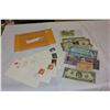 Image 1 : LOT OF COLLECTIBLE PAPER CURRENCY BILLS