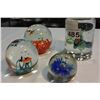 Image 2 : LOT OF FOUR ART GLASS PAPER WEIGHTS