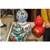 Image 1 : LOT OF EASTERN VASES