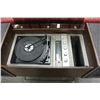 Image 3 : VINTAGE RCA STEREO WITH RECORD PLAYER AND SPEAKERS