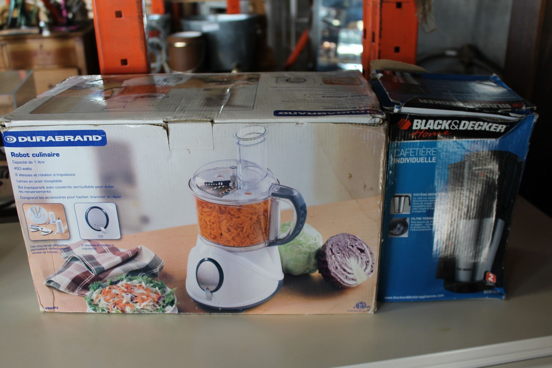 DURABRAND FOOD PROCESSOR AND PERSONAL COFFEE MAKER