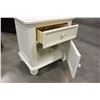 Image 6 : WHITE 2 DRAWER NIGHTSTAND