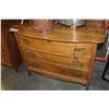 Image 1 : ANTIQUE BOWFRONT OAK DRESSER