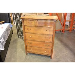 VINTAGE 6 DRAWER SERPENTINE DRESSER