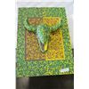 Image 1 : CANVAS BULL HEAD ART