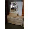 Image 1 : 7 DRAWER DRESSER WITH MIRROR