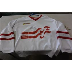 SIGNED PETER MAHOVLICH JERSEY