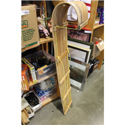 WOOD TOBOGGAN