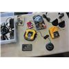 Image 1 : SMALL TOTE OF ELECTRONICS