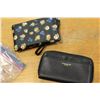 Image 2 : 2 COACH HAND BAGS