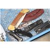 Image 2 : TRAY OF POCKET KNIVES