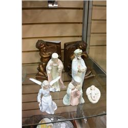 CHRITOPHER COLLECTION NATIVITY FIGURES AND 1965 PLASTER BOOKENDS