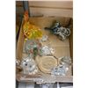 Image 1 : BOX OF SWATSKY CRYSTAL AND ART GLASS FIGURES