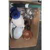 Image 1 : BOX OF POTTERY GLASSWARE AND DECANTERS