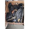 Image 3 : THREE BOXES OF RUNNERS AND BOOTS