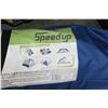 Image 3 : 6 PERSON TENT 2 CAM CHAIRS AND HEATER