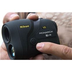 Monarch 7i VR Rangefinder by Nikon